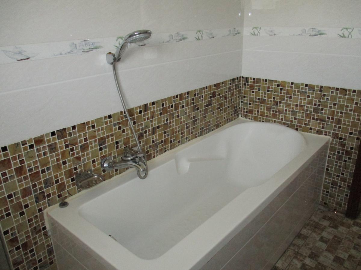 Amaris Hotel Кигали Экстерьер фото